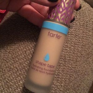 Tarte Shape Tape Hydrating Foundation Light Sand